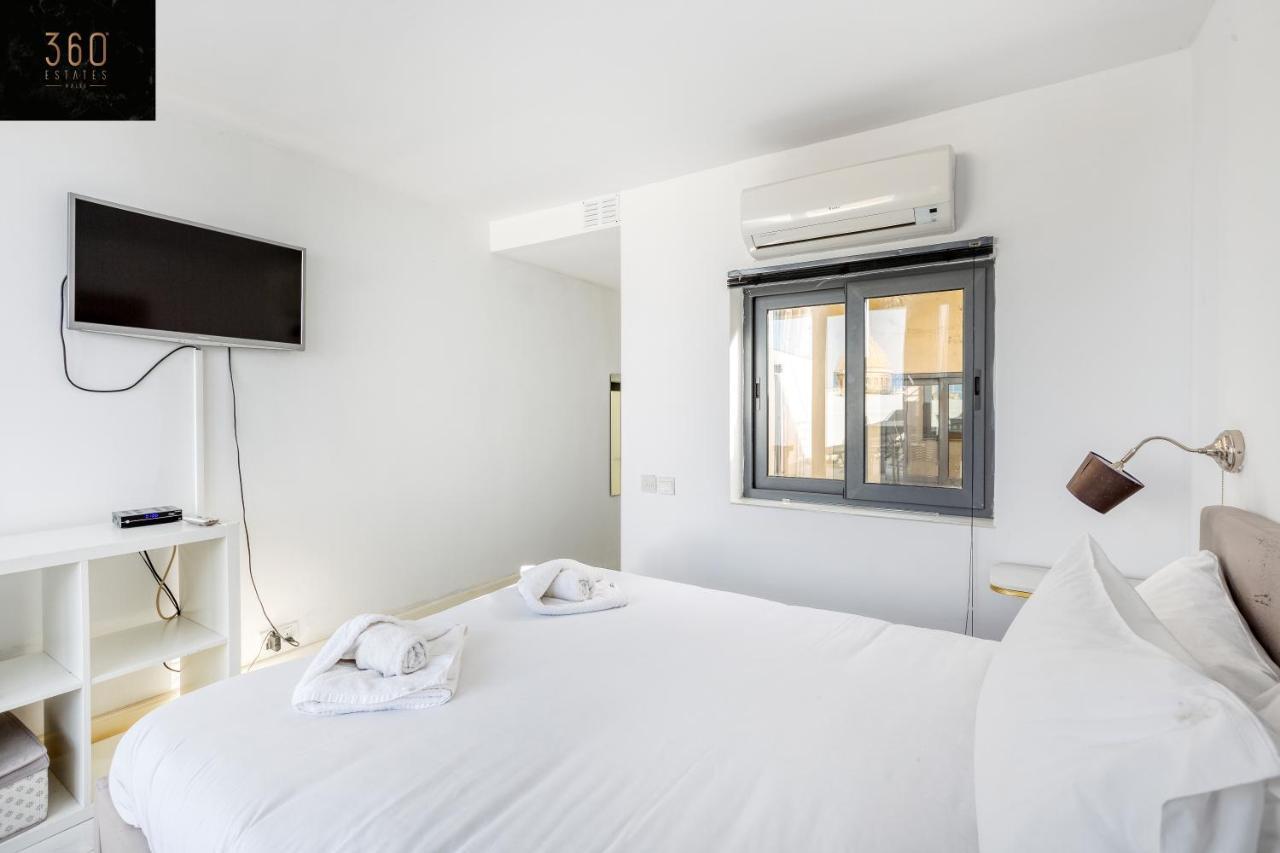 Mesmerising Views For A 2Br Apt In The Capital By 360 Estates Valletta Kültér fotó